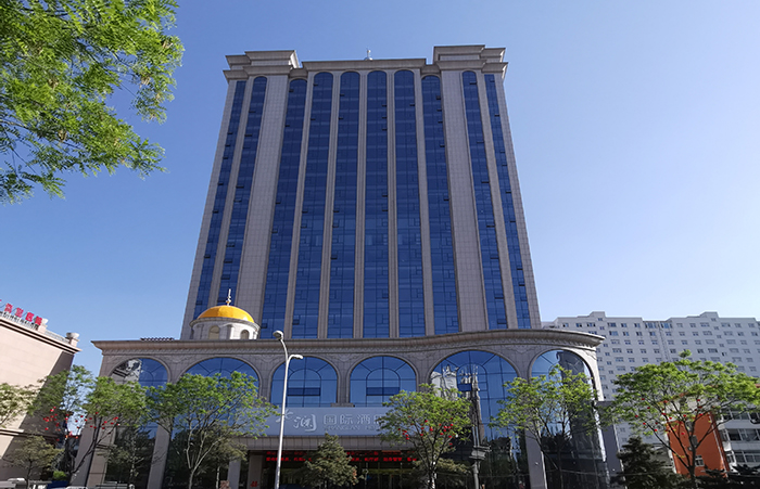 上瀾國際酒店變頻無負(fù)壓供水設(shè)備